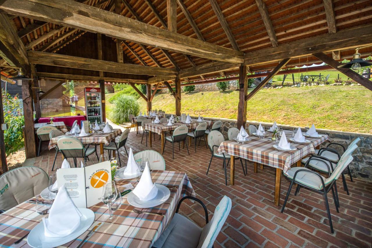 Hotel Srakovcic Heart Of Nature Ribnik Exterior photo