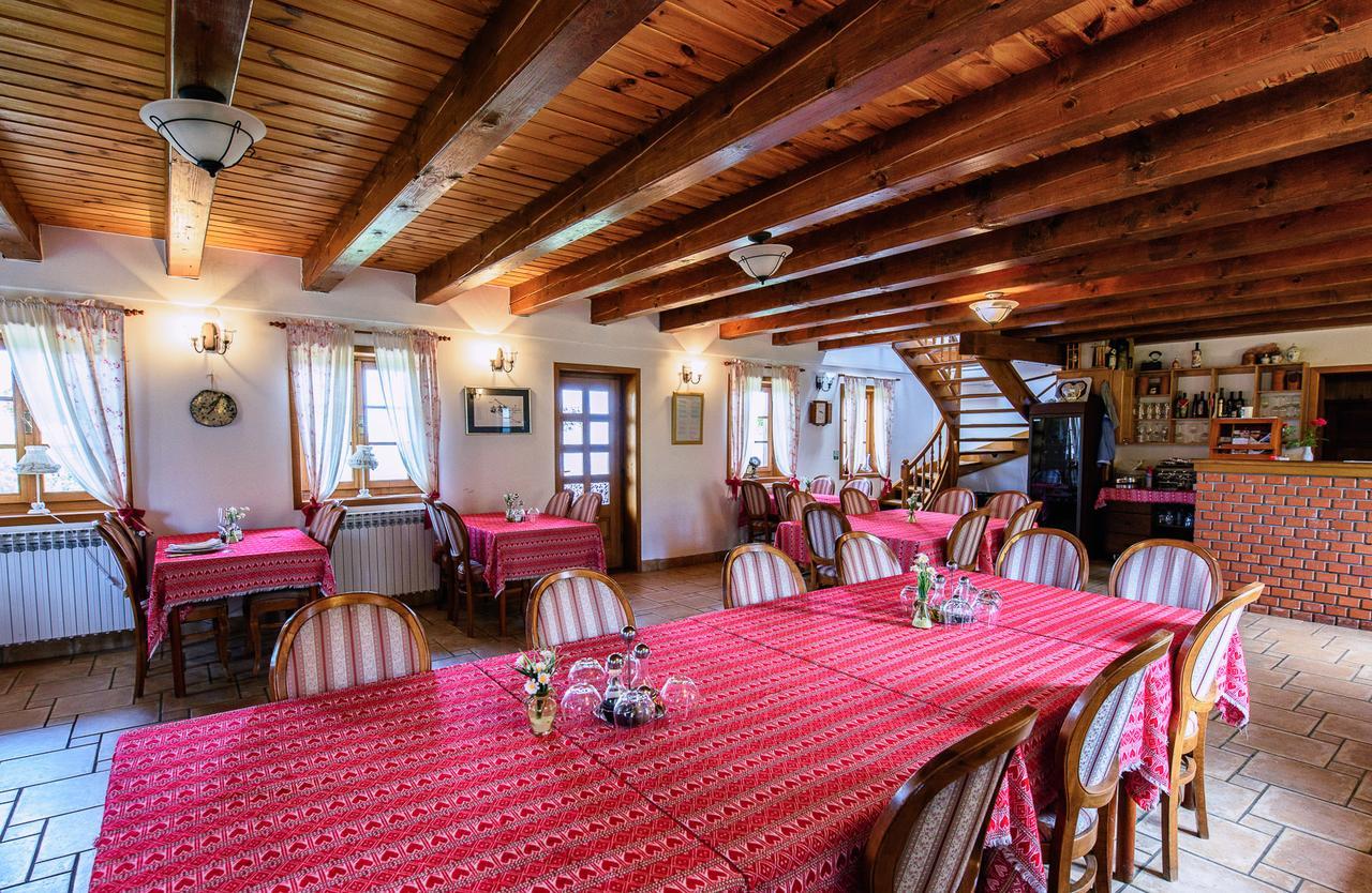 Hotel Srakovcic Heart Of Nature Ribnik Exterior photo