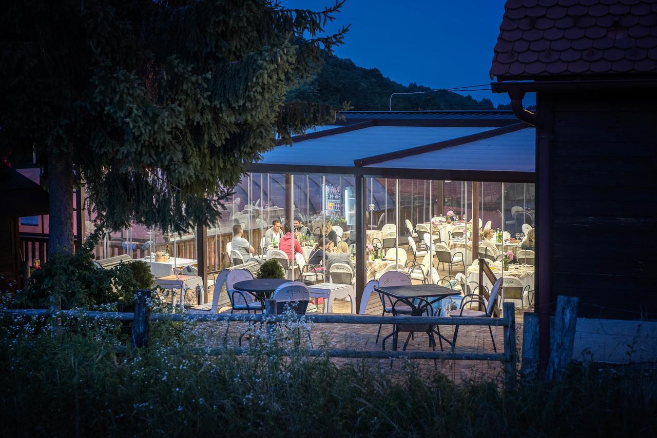 Hotel Srakovcic Heart Of Nature Ribnik Exterior photo